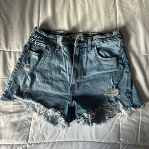 High waisted denim shorts from Abercrombie. The waist is a 26.
